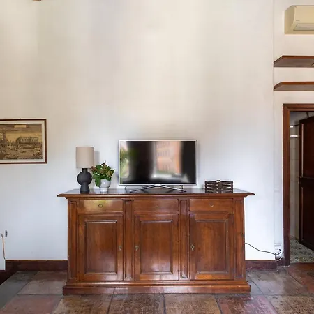 Apartment Iflat Lovely Flat In Navona Rome